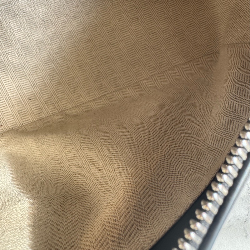 Loewe黑色puzzle 男女都可駕馭✨半價割愛-21