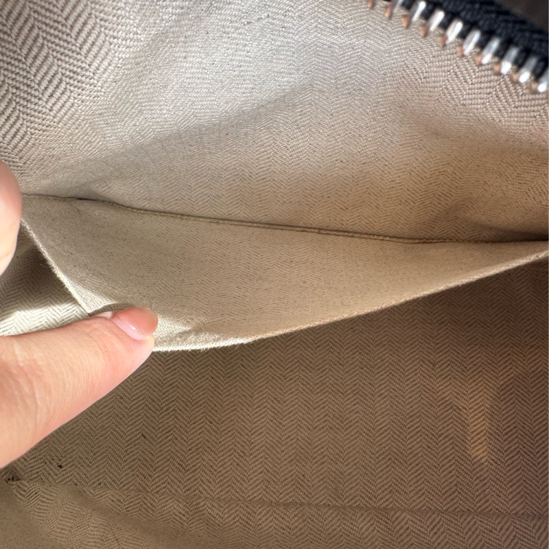 Loewe黑色puzzle 男女都可駕馭✨半價割愛-23