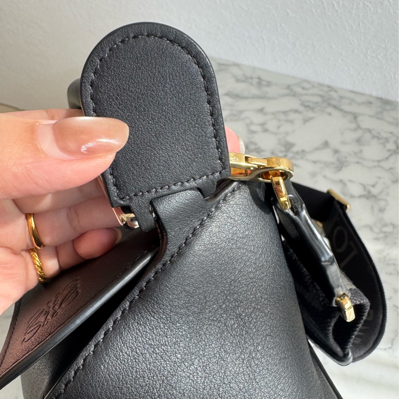 Loewe黑色puzzle 男女都可駕馭✨半價割愛-28