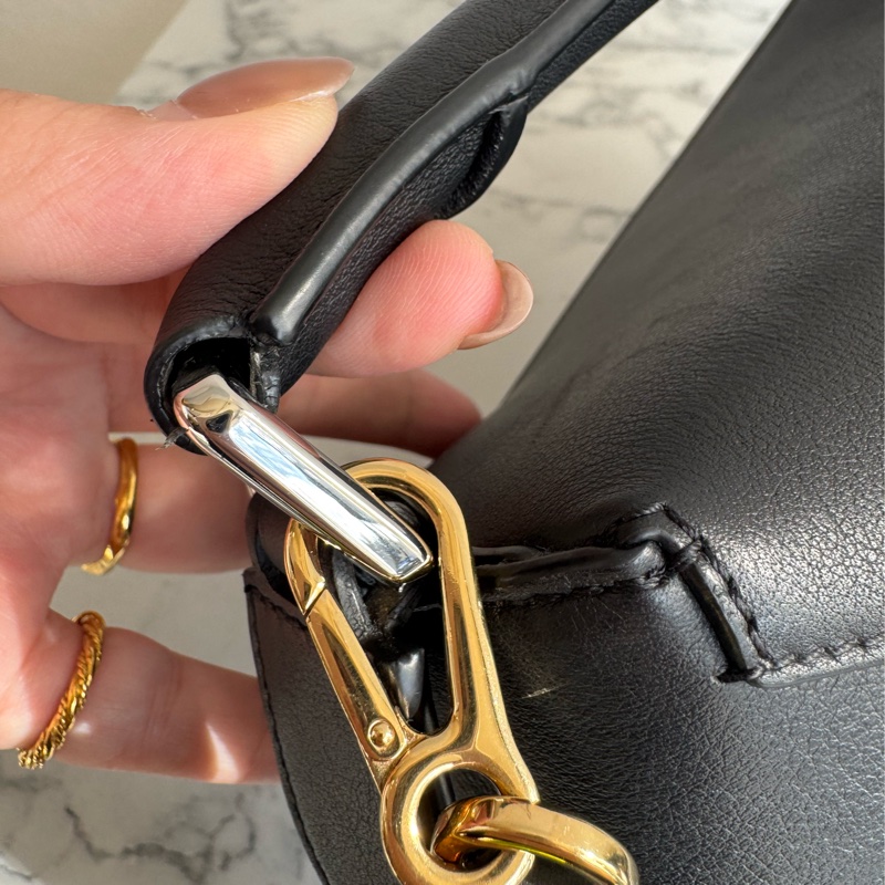 Loewe黑色puzzle 男女都可駕馭✨半價割愛-31