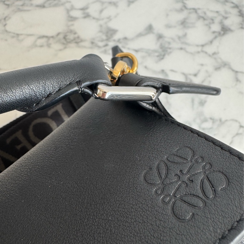 Loewe黑色puzzle 男女都可駕馭✨半價割愛-34