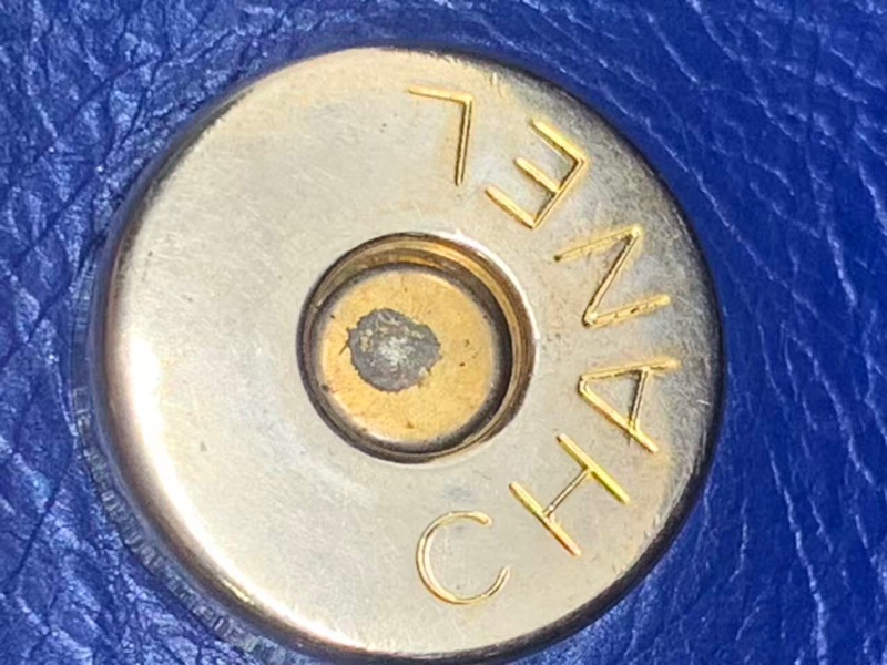 二手Chanel 香奈兒珠光藍抽繩時尚托特包，正常使用痕跡-13