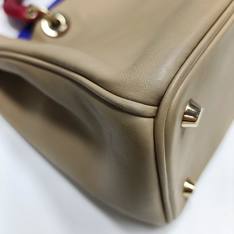 DIOR Diorissimo卡其色牛皮手提包金色五金-12