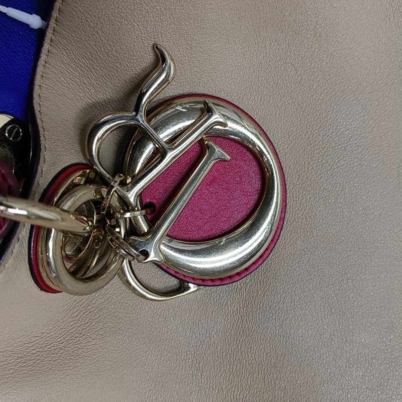 DIOR Diorissimo卡其色牛皮手提包金色五金-18