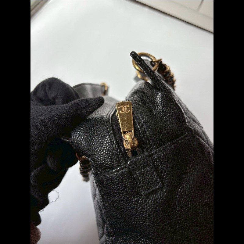 Chanel 金鍊黑荔枝皮小豆腐包 tote-30