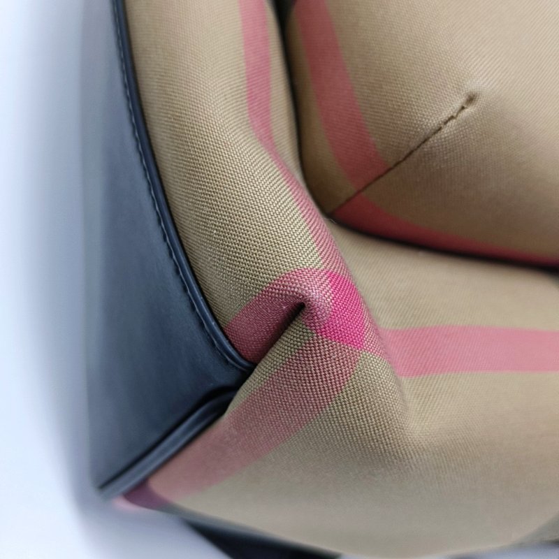 BURBERRY棕色塗層帆布雙肩包手提包銀色五金 9.8新-9