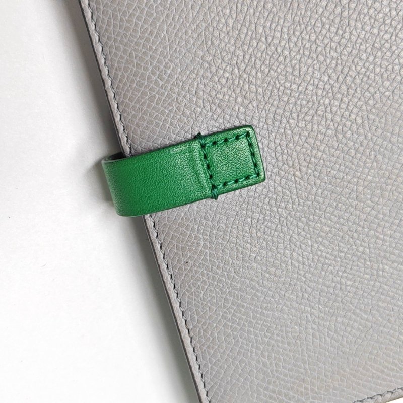 CELINE灰色牛皮錢包金色五金-10