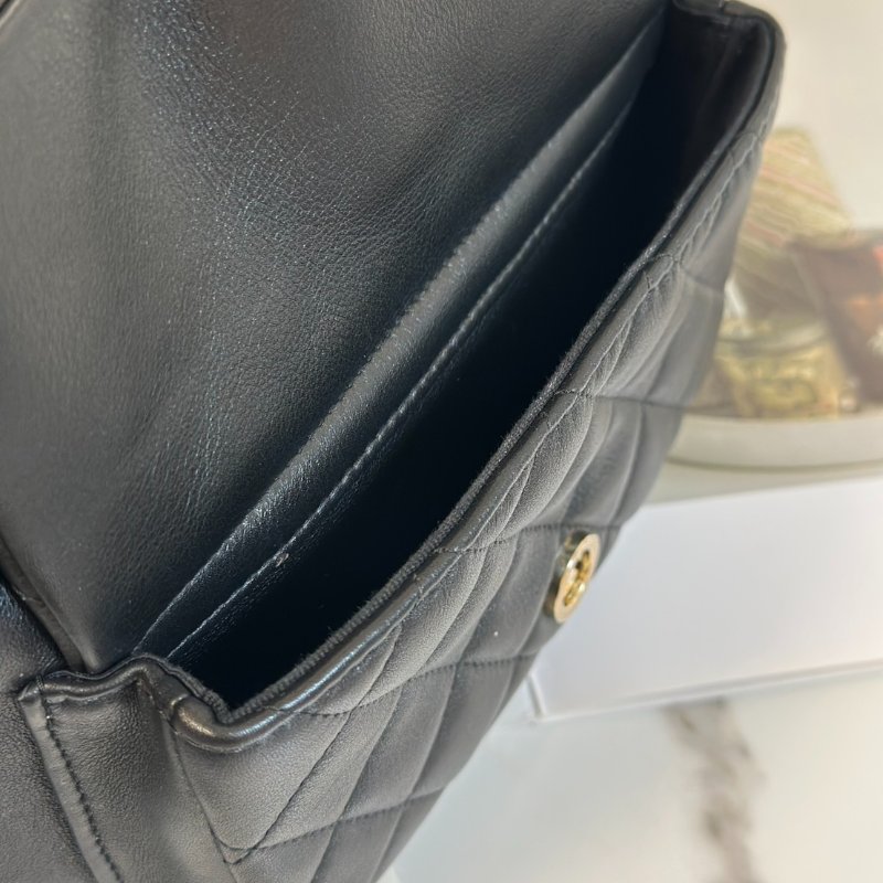 CHANEL Duma牛皮後背包 - 大號黑金-5