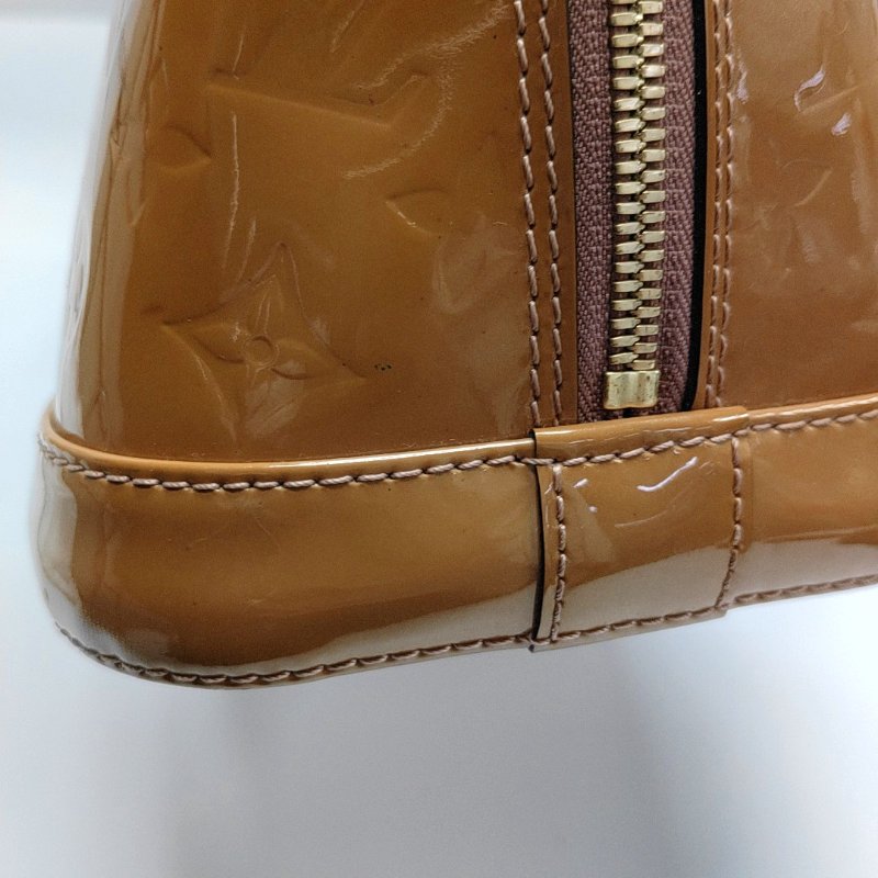 LOUIS VUITTON ALMA小號黃色漆皮老花壓紋貝殼包手提包金色五金-12