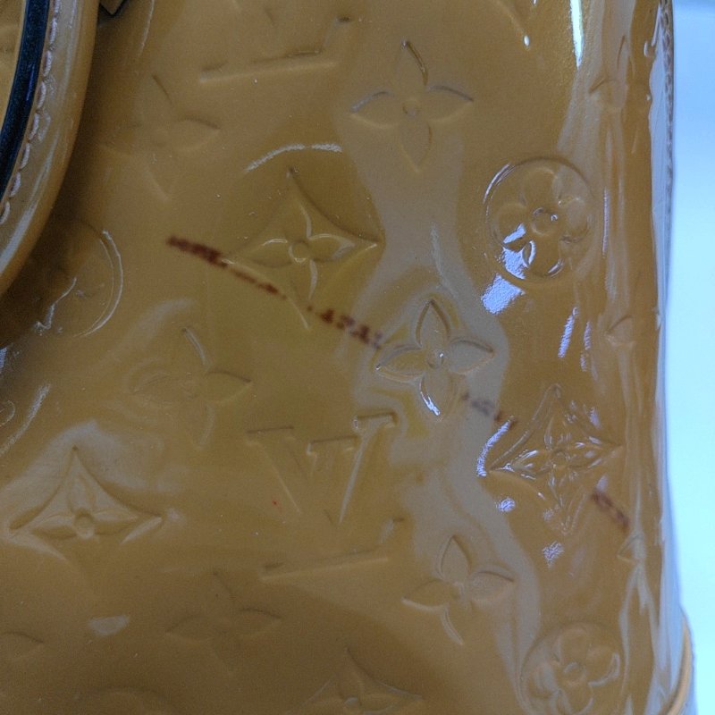 LOUIS VUITTON ALMA小號黃色漆皮老花壓紋貝殼包手提包金色五金-13