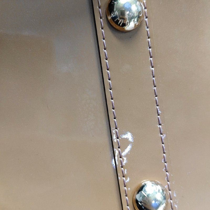 LOUIS VUITTON ALMA小號黃色漆皮老花壓紋貝殼包手提包金色五金-15