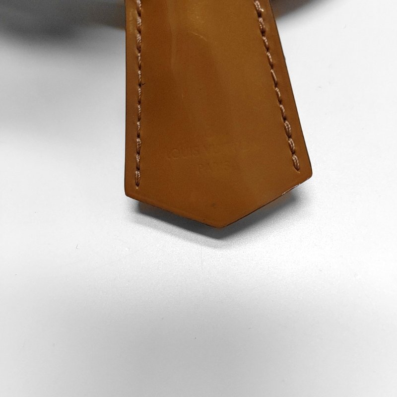 LOUIS VUITTON ALMA小號黃色漆皮老花壓紋貝殼包手提包金色五金-18