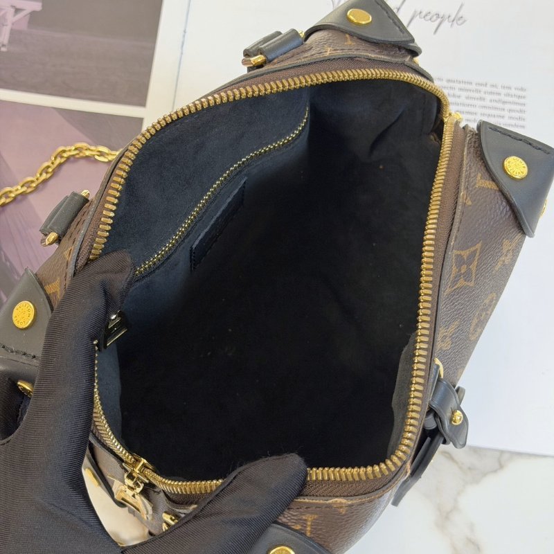 LOUIS VUITTON Petite Malle Souple軟盒子包-6