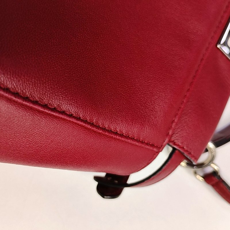 FENDI Peekaboo迷你西瓜紅羊皮單肩包手提包斜挎包金色五金可拆卸肩帶-10