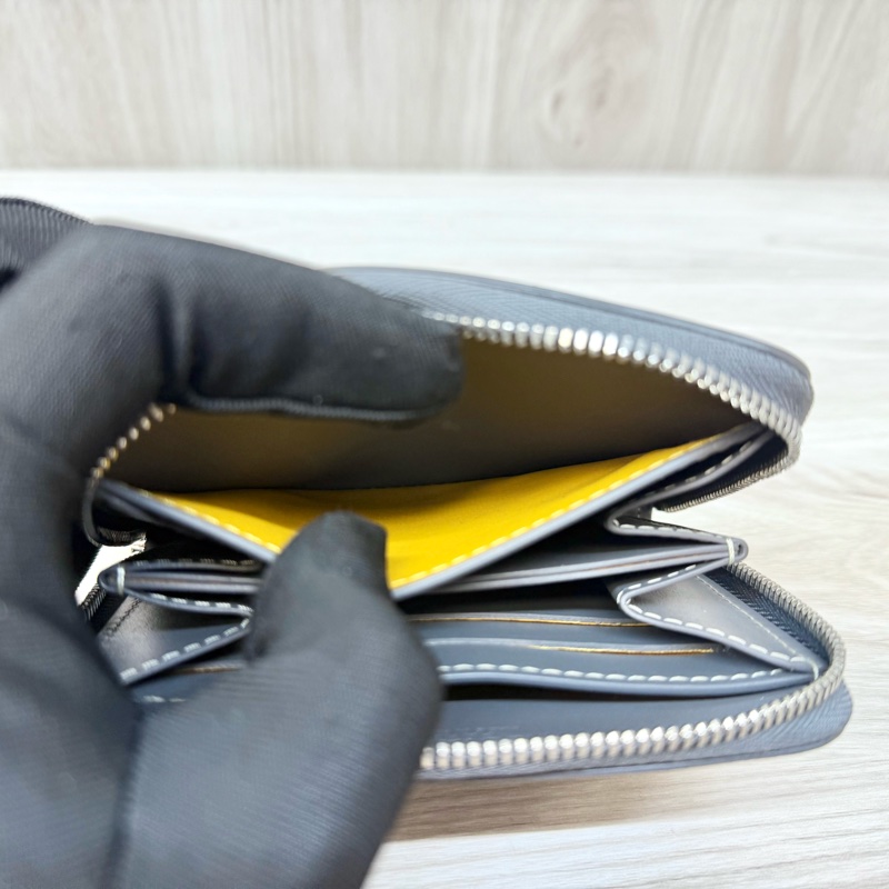 Goyard 灰色帆布拚小牛皮ㄇ拉短夾 MATIGNPMLTY51CL51P-11