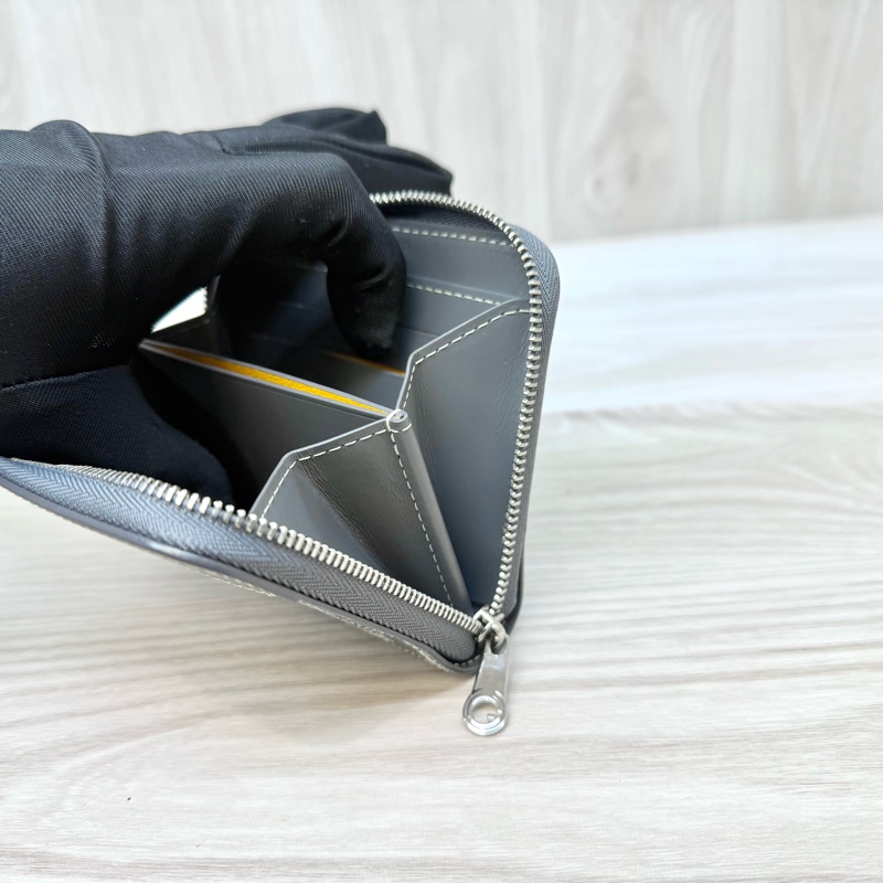 Goyard 灰色帆布拚小牛皮ㄇ拉短夾 MATIGNPMLTY51CL51P-15