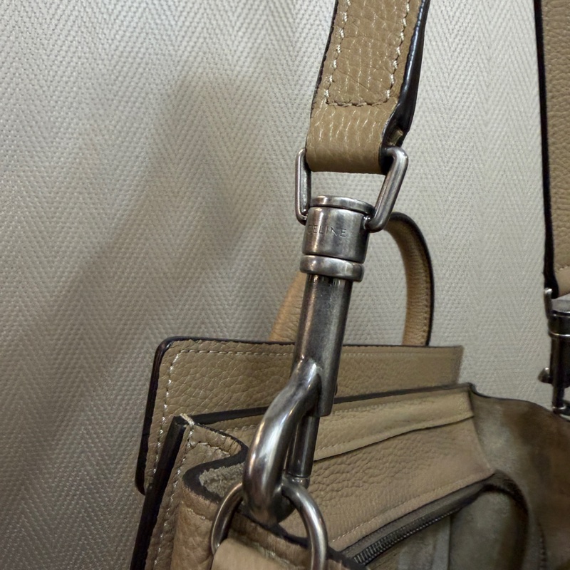 Celine 沙色牛皮霧銀釦Luggage nano手提斜背包-11