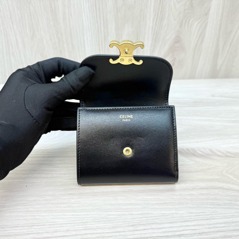 CELINE黑金牛皮凱旋門三折短夾10D783-7