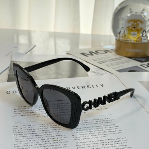 CHANEL 字母鏡架太陽眼鏡