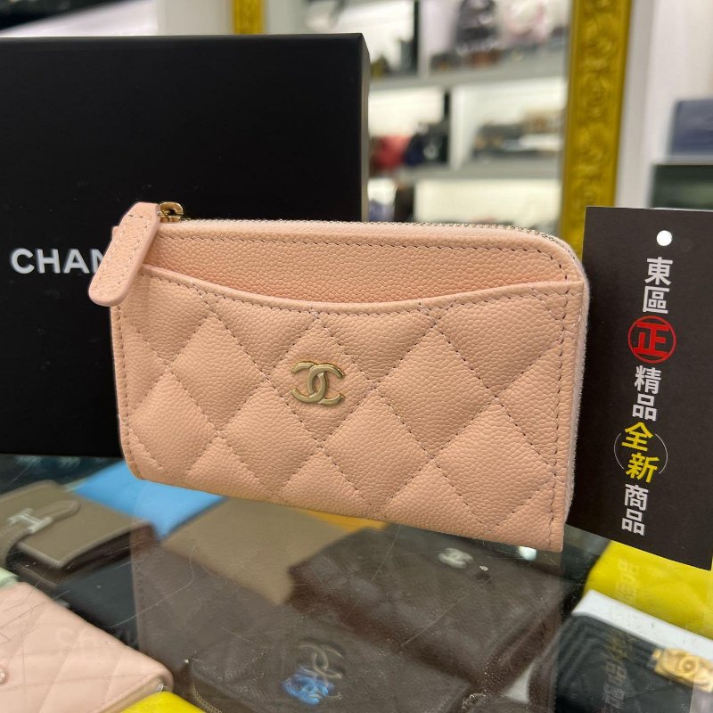 東區正精品㊣CHANEL AP3179 全新香奈兒粉橘色荔枝牛皮金L型拉鍊卡片零錢包 RA1726-2