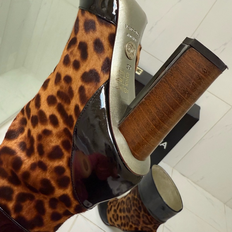 Dolce&Gabbana馬毛豹紋漆皮高跟中筒靴，尺寸39-5