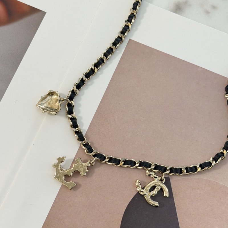 CHANEL 24B船錨吊墜皮穿鍊項鍊-4