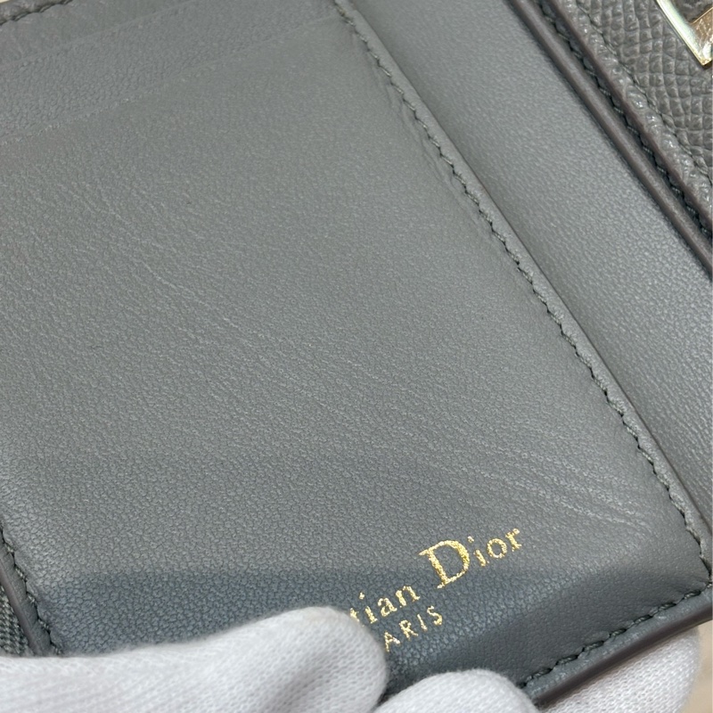 Dior S2057 LOTUS 30 MONTAIGNE CD 大象灰牛皮 金釦 短夾信用卡夾零錢包錢包-21