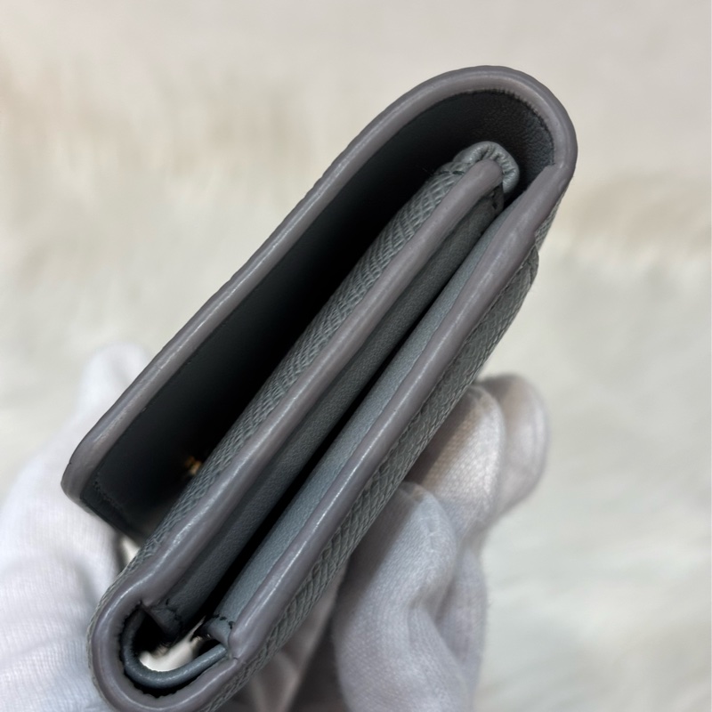 Dior S2057 LOTUS 30 MONTAIGNE CD 大象灰牛皮 金釦 短夾信用卡夾零錢包錢包-29