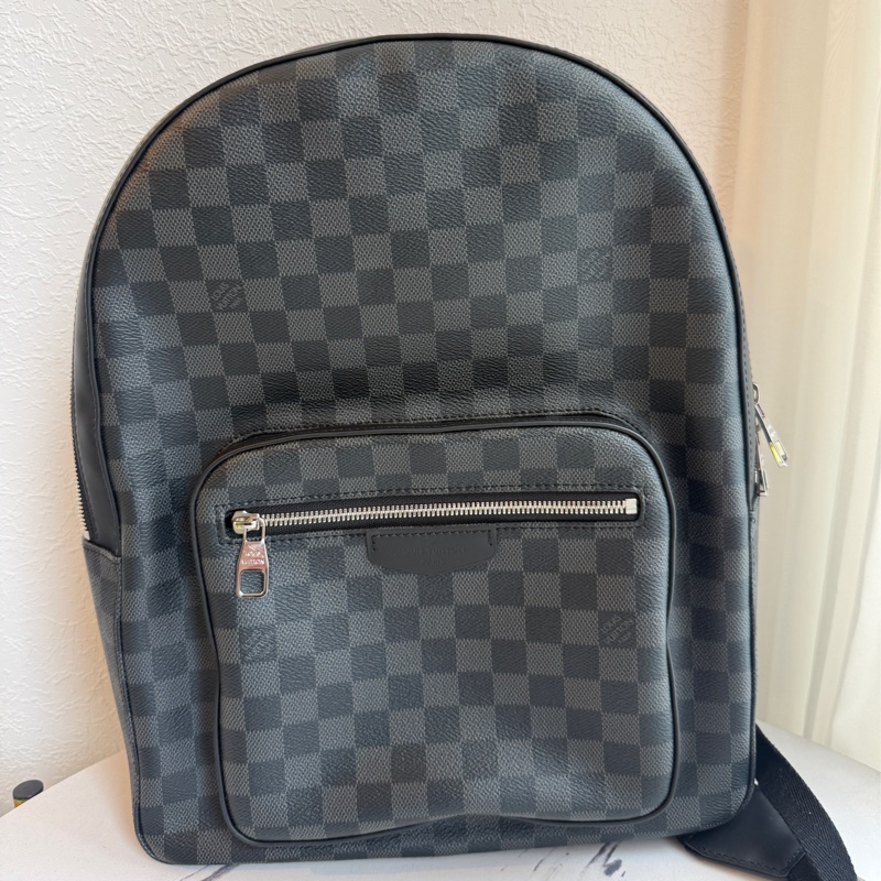 lv黑色棋盤後背包-0