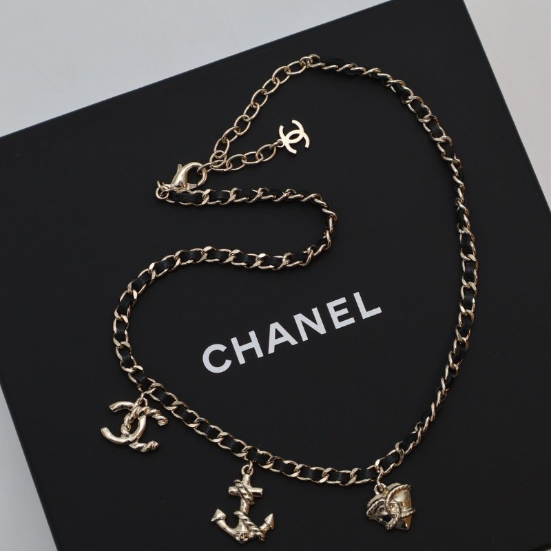 CHANEL 24B船錨吊墜皮穿鍊項鍊-0