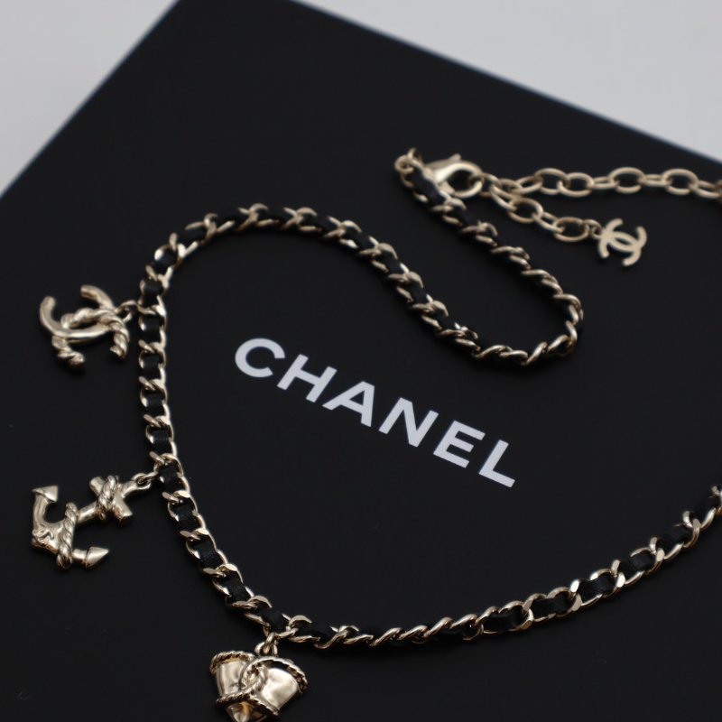 CHANEL 24B船錨吊墜皮穿鍊項鍊-2