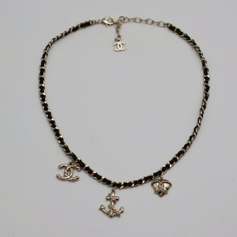 CHANEL 24B船錨吊墜皮穿鍊項鍊-5