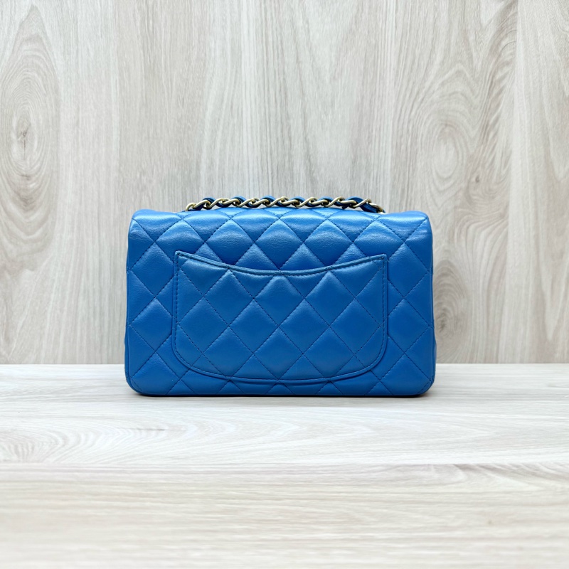CHANEL藍色羊皮金釦CF20口蓋包/A69900-1
