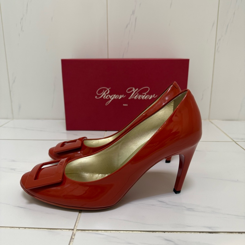 Roger Vivier橘紅漆皮高跟鞋，尺寸38.5-2