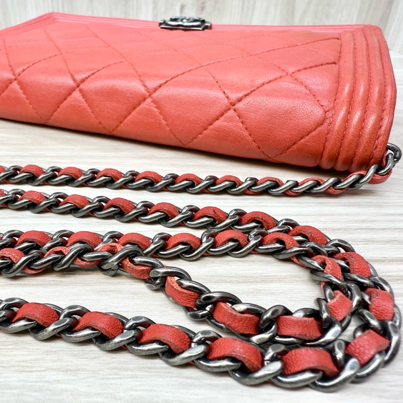 Chanel橘紅色羊皮BOY WOC斜背包/A80287-16