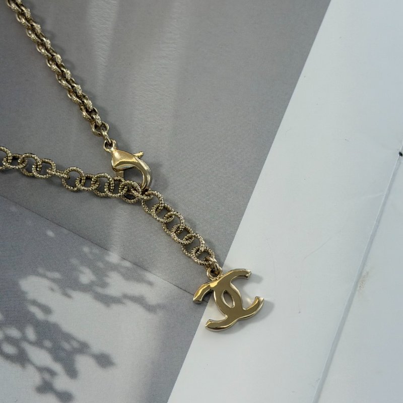 CHANEL 25C穿箭雙C項鍊-6