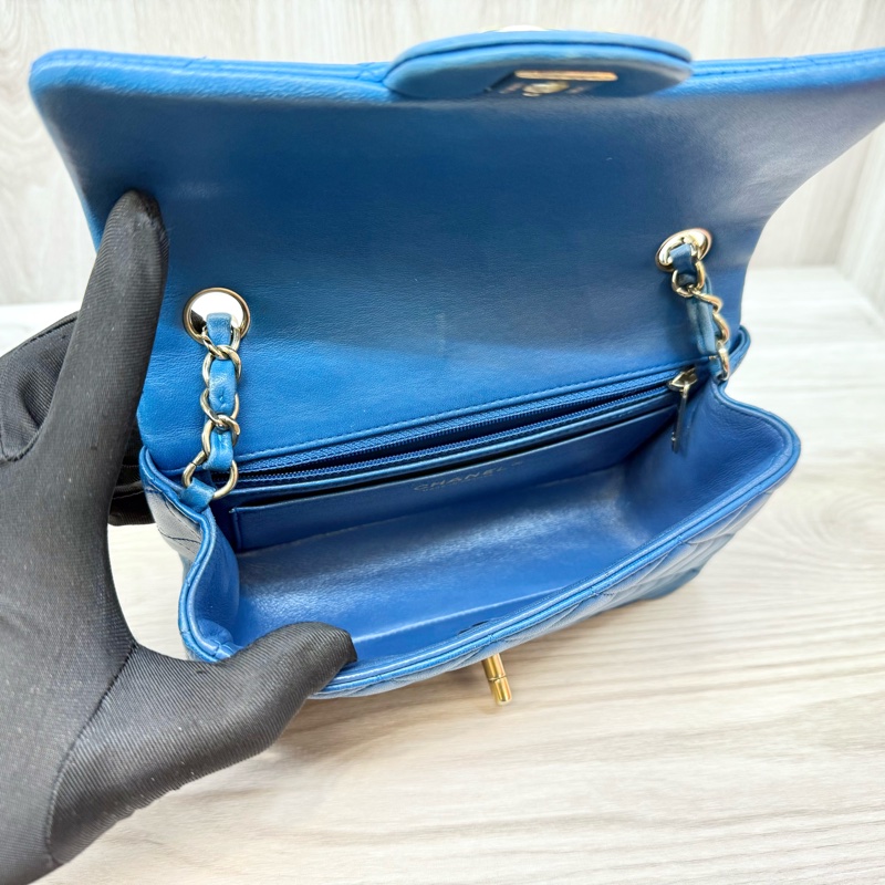 CHANEL藍色羊皮COCO20口蓋包A69900-5