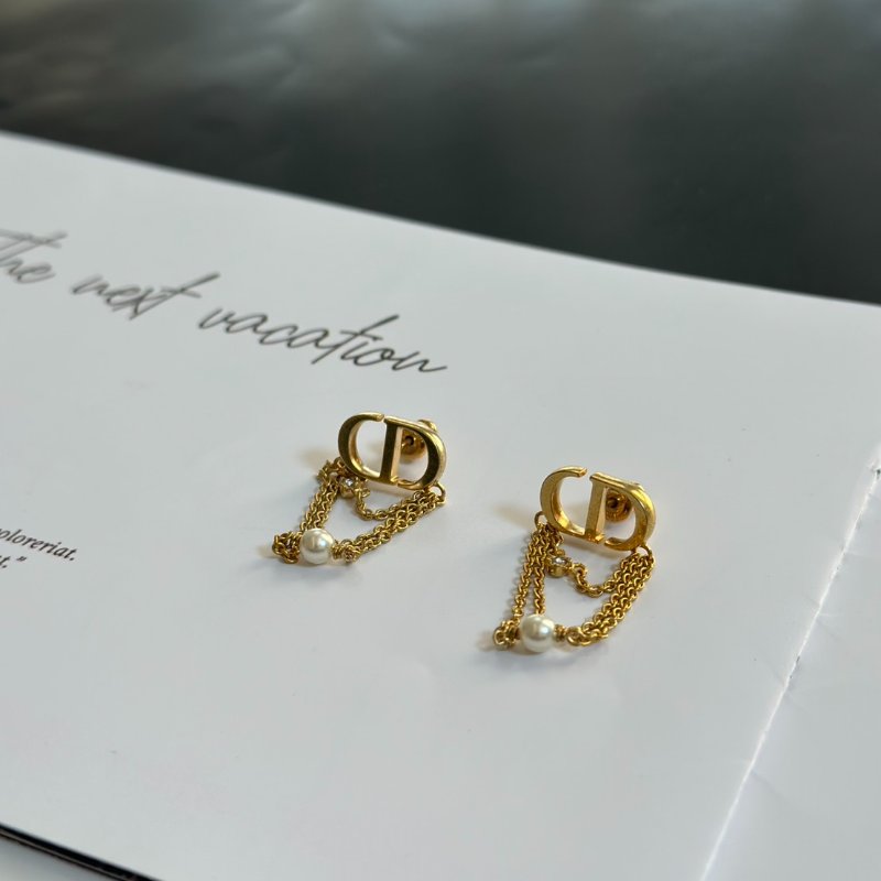 DIOR CD垂墜鍊耳環-2