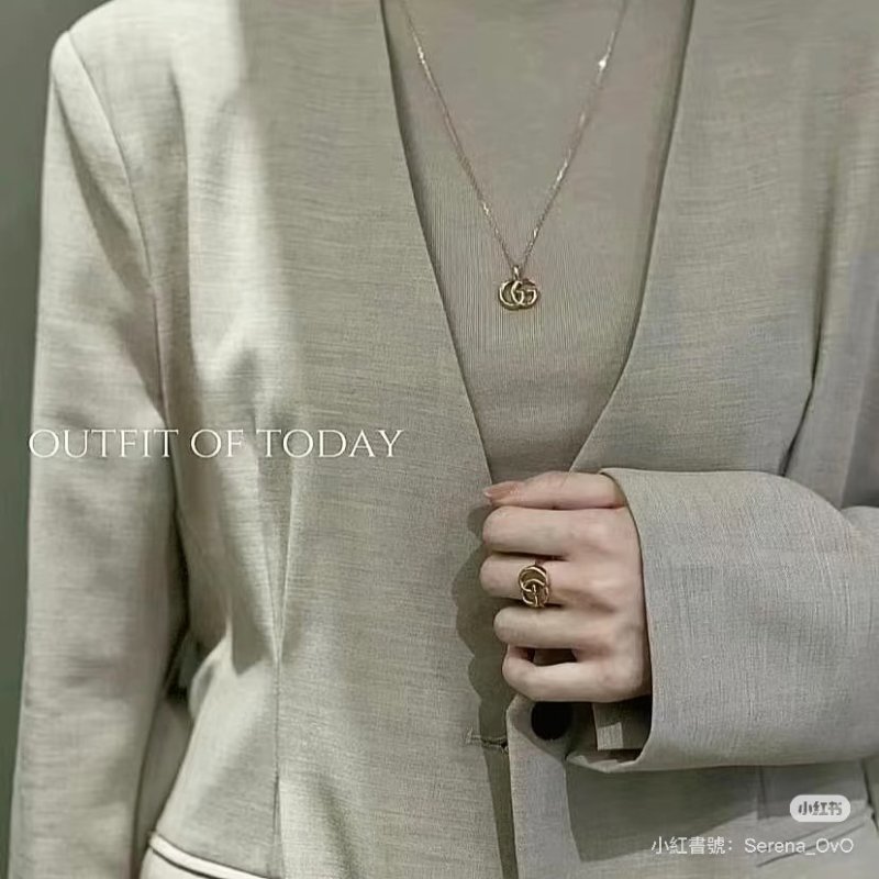 GUCCI Running GG字母18K金長項鍊-1