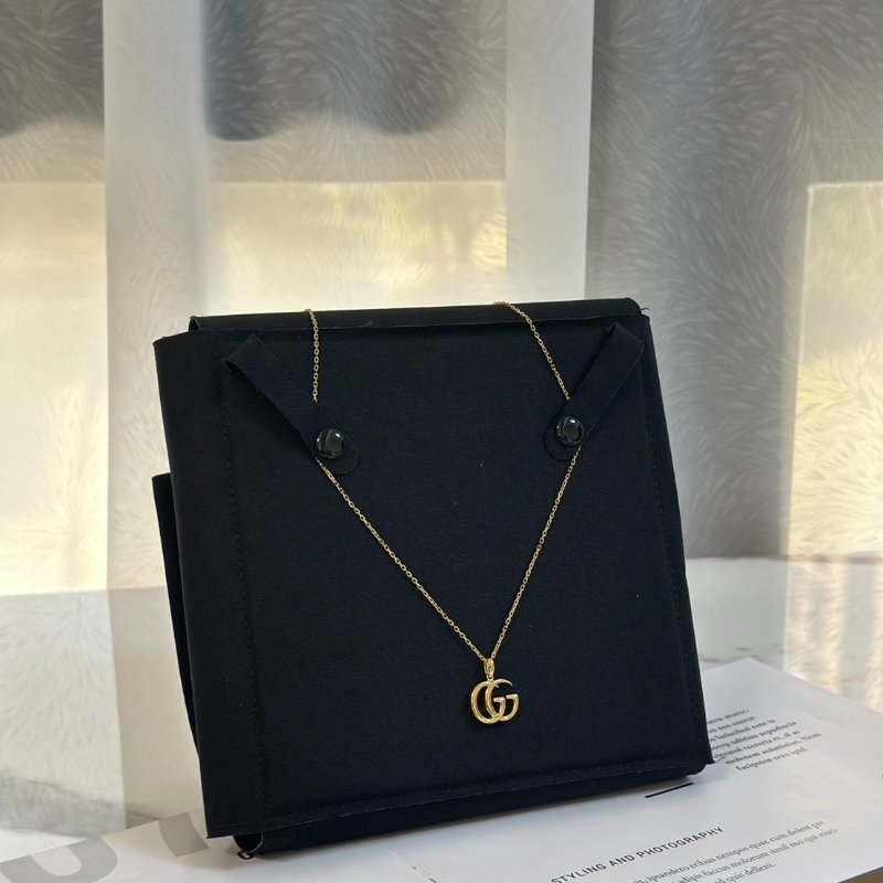 GUCCI Running GG字母18K金長項鍊-4