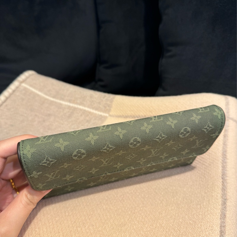 LV單寧雙釦式三折長夾  超特殊超好裝-5