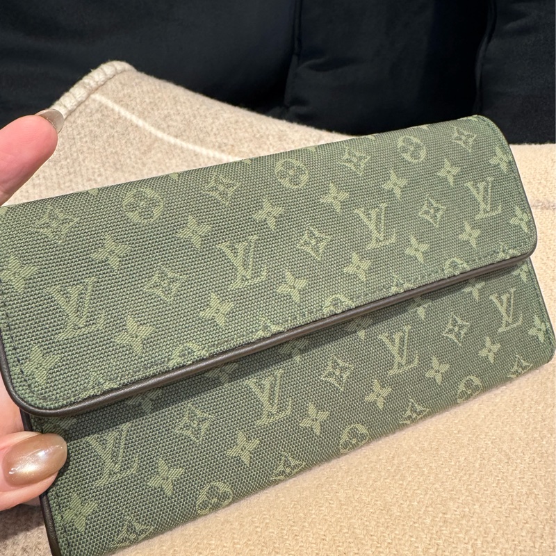 LV單寧雙釦式三折長夾  超特殊超好裝-11