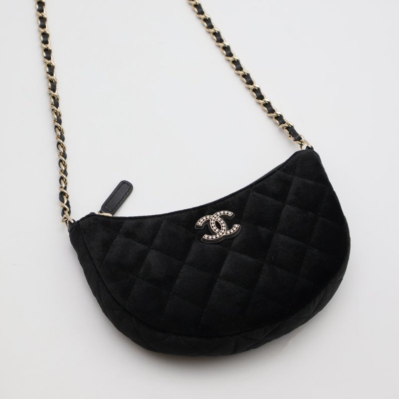 CHANEL 24A絲絨月牙包 - 黑金-8