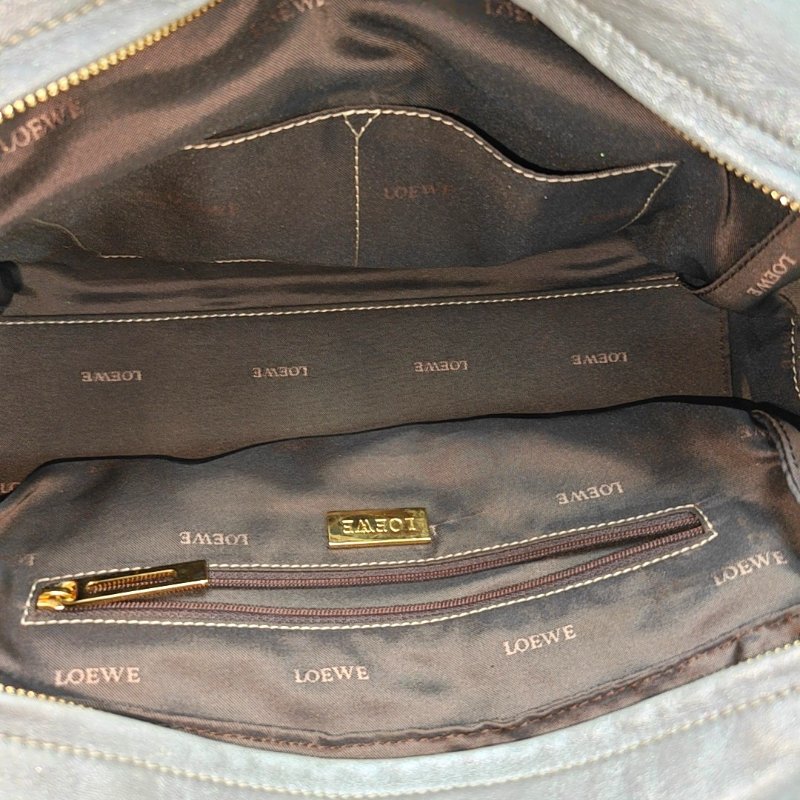 LOEWE Amazona 28 銀灰色皮革絎縫手提包金色五金-6