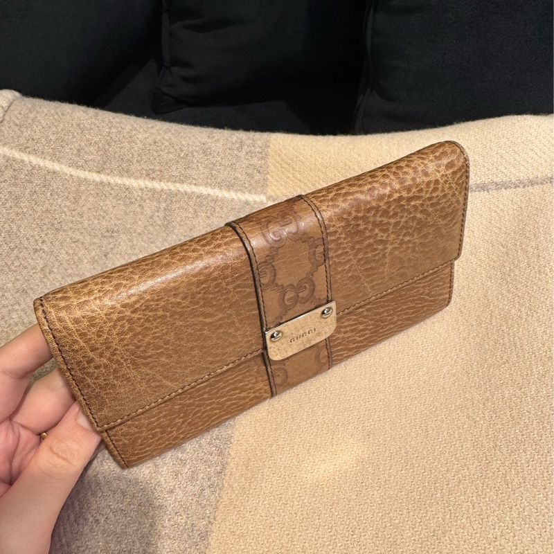 Gucci咖皮革小鐵牌釦式長夾  超好用✨價格超甜-2