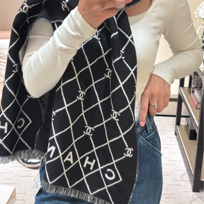 熱騰騰🔥誰在找 香奈兒chanel26p 圍巾 披肩 羊毛 米白色 氣質美人❤️-9