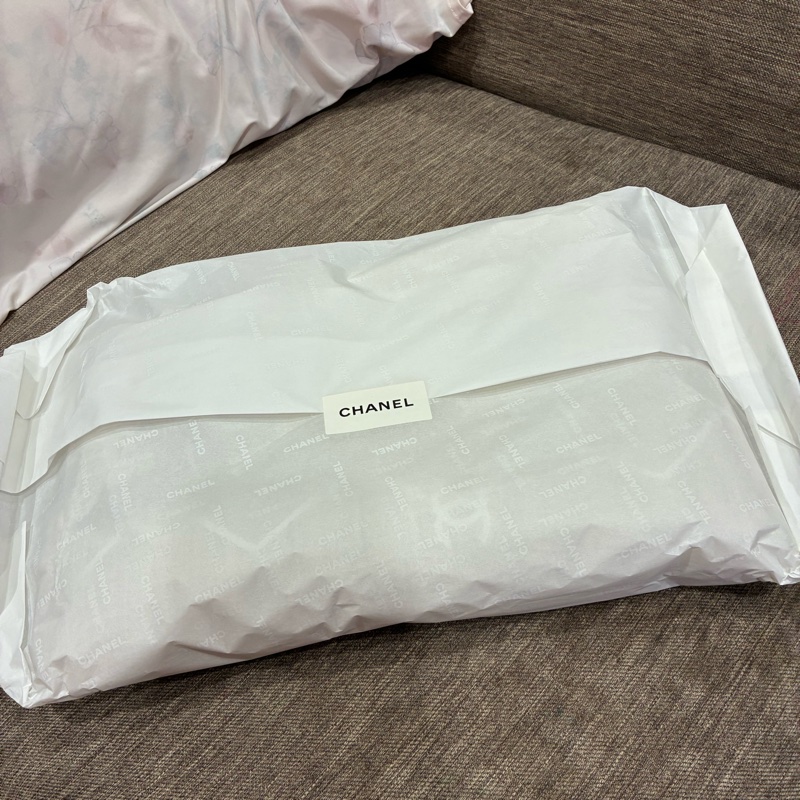 熱騰騰🔥誰在找 香奈兒chanel26p 圍巾 披肩 羊毛 米白色 氣質美人❤️-5