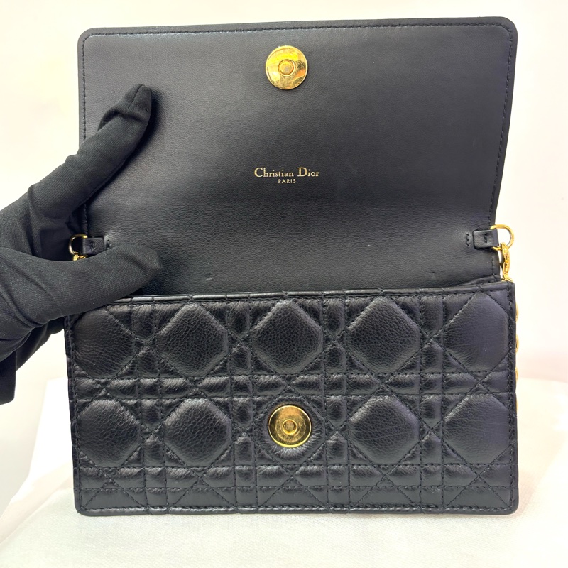 DIOR黑牛皮CARO WOC-9