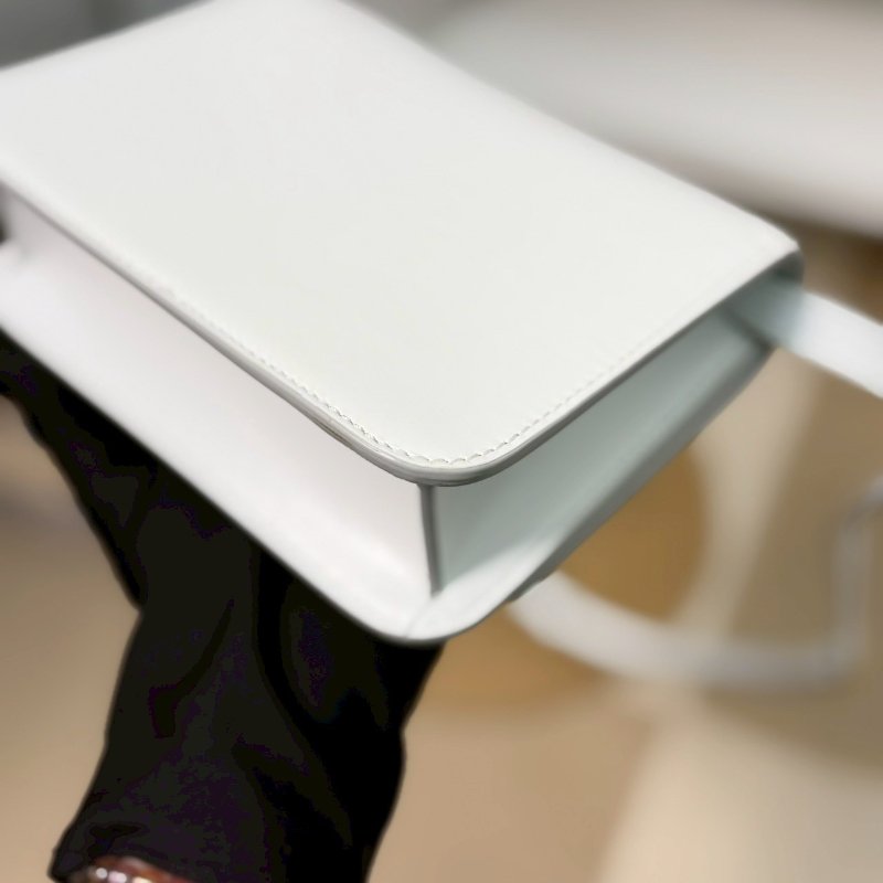 🏷Burberry 博柏利．TB Bag 翻蓋斜背包 /客人寄賣-7