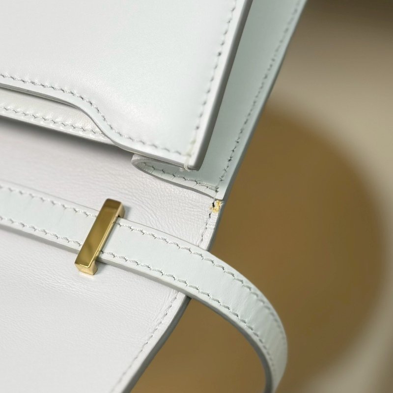 🏷Burberry 博柏利．TB Bag 翻蓋斜背包 /客人寄賣-22